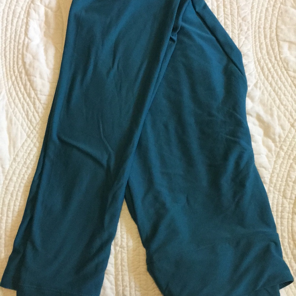 LuLaRoe Solid Leggings OS